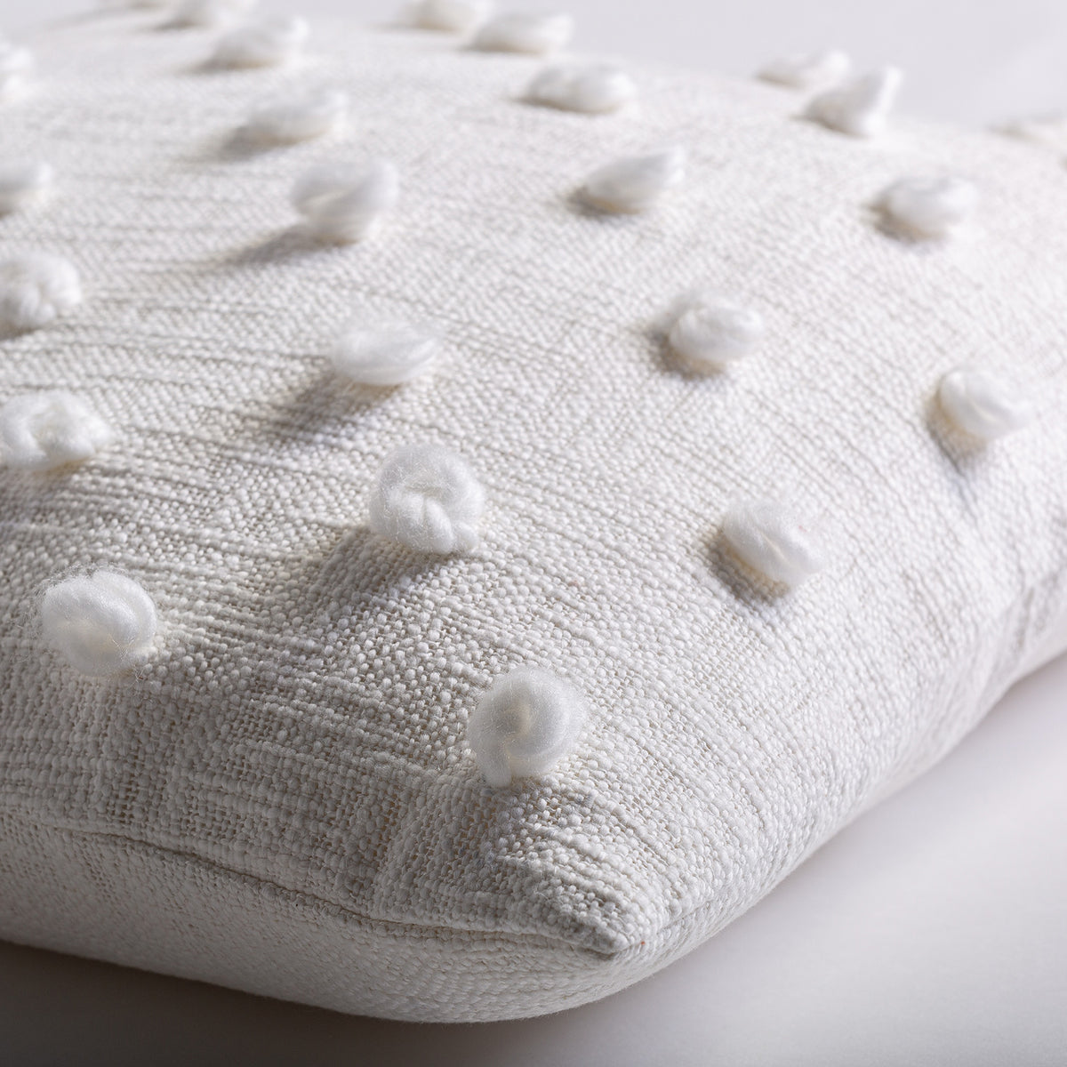 YAIZA CUSHION