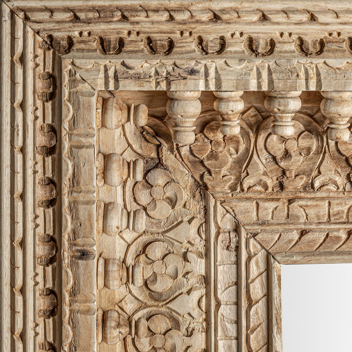 VOUXELL MIRROR