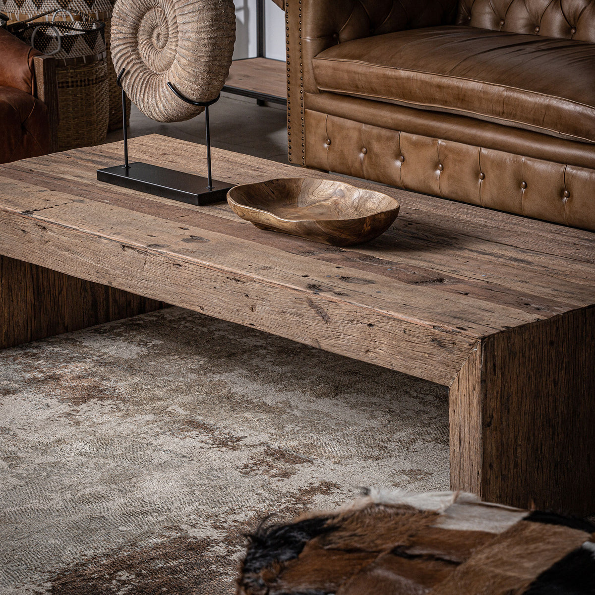 SAMSUN COFFEE TABLE