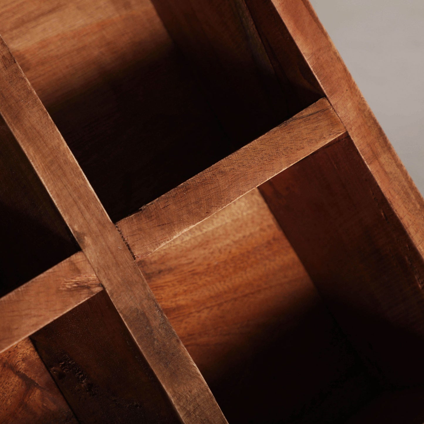 BANDEJA AKVIRAN PLANT POT