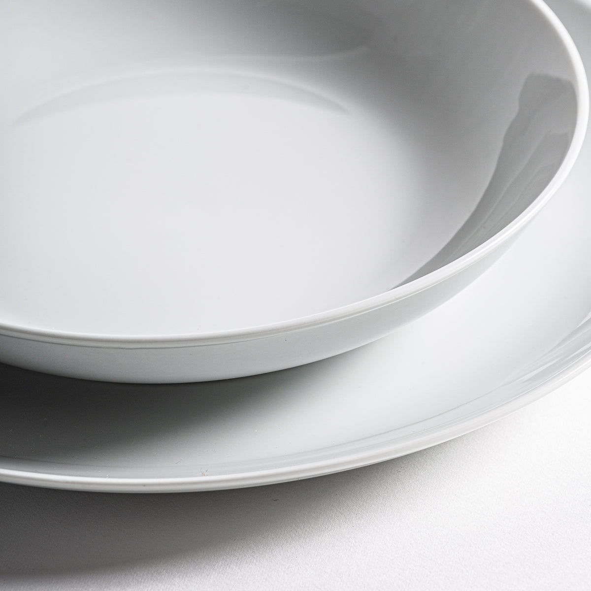 MARTINA CROCKERY (SET OF 18)
