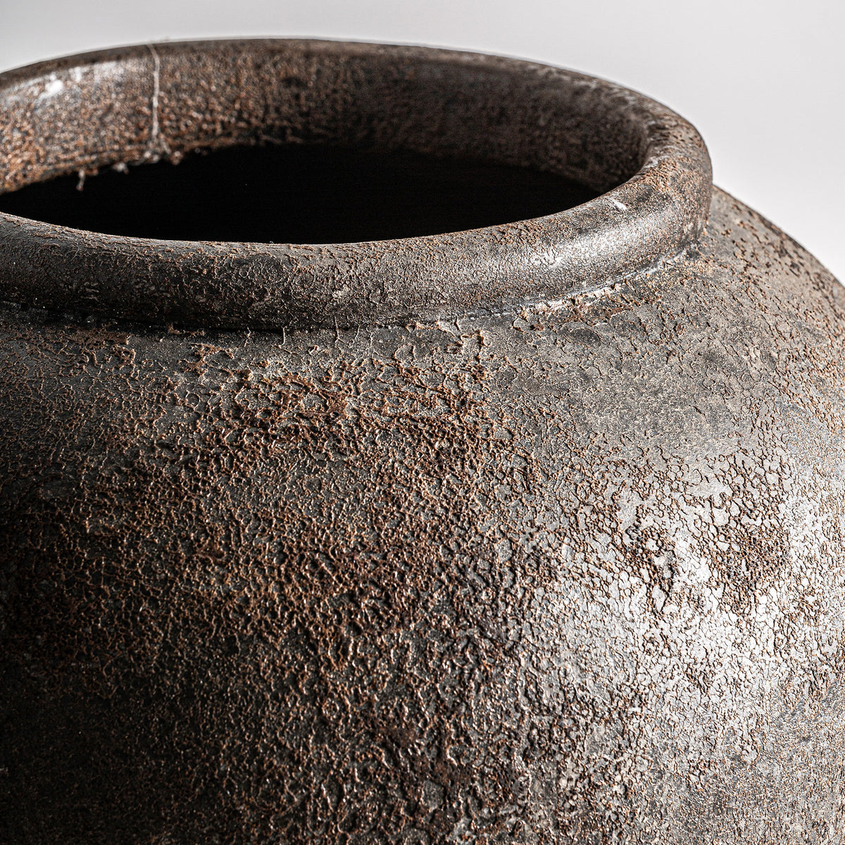 BLONED VASE