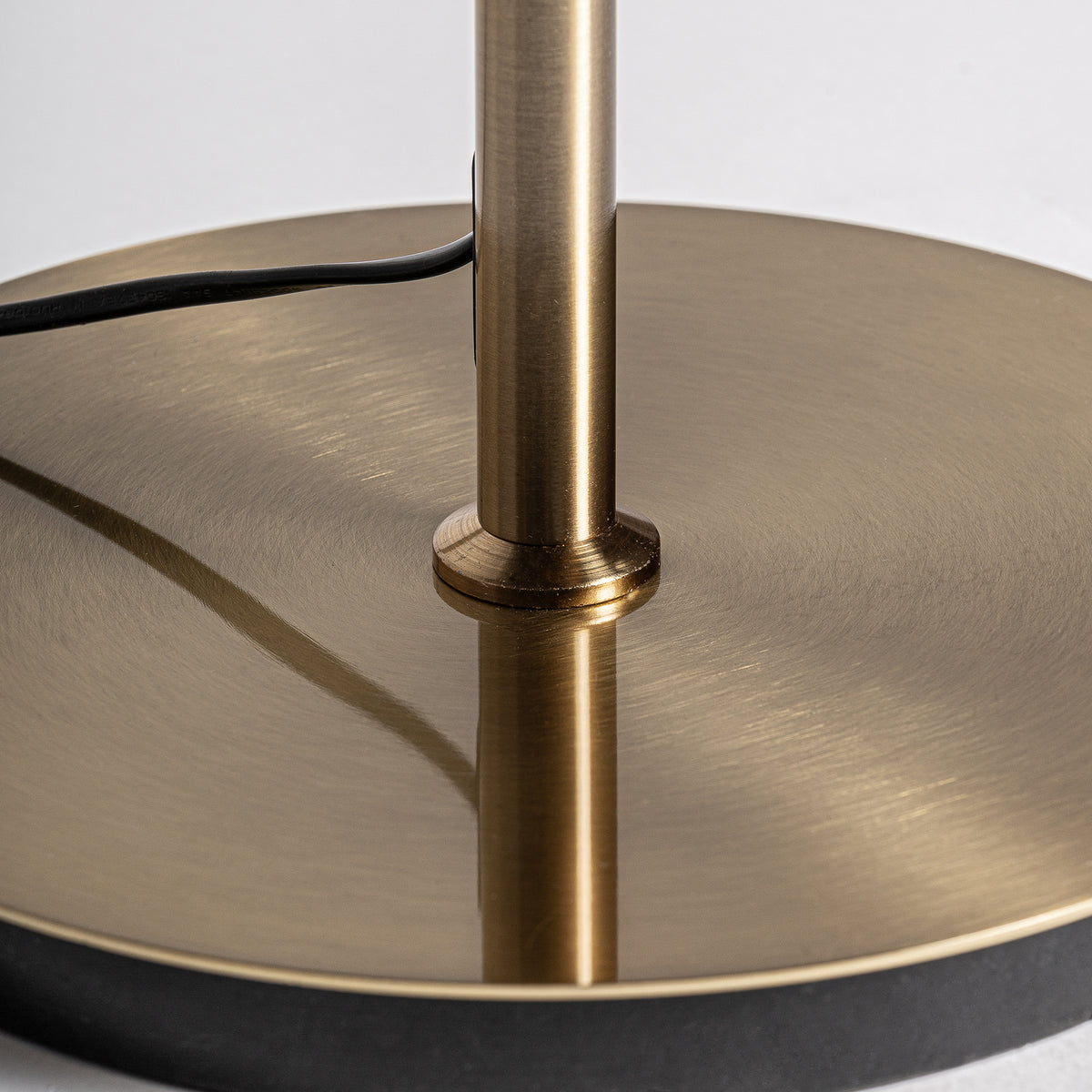 AMBERIS STEHLAMPE