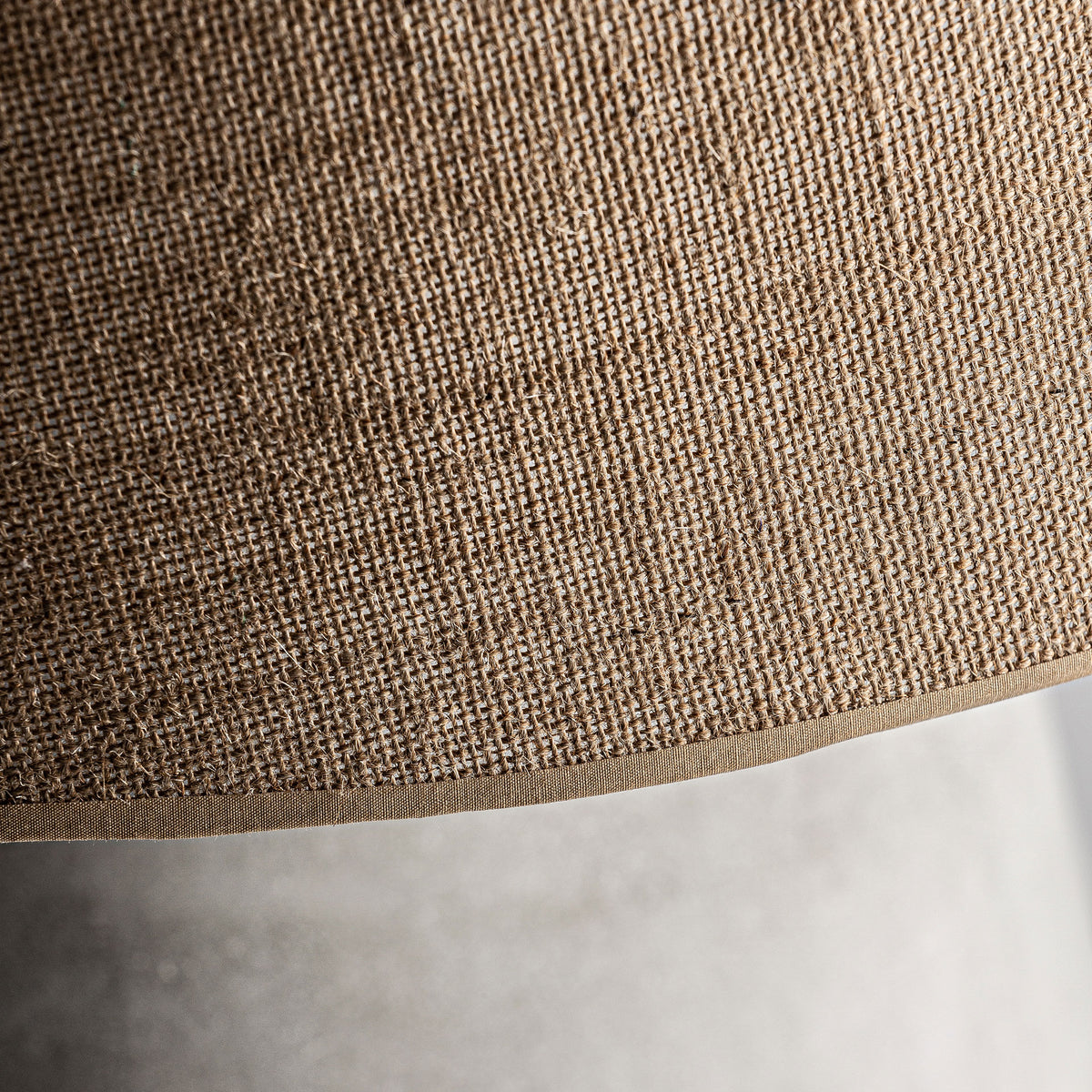 KANLEF TABLE LAMP