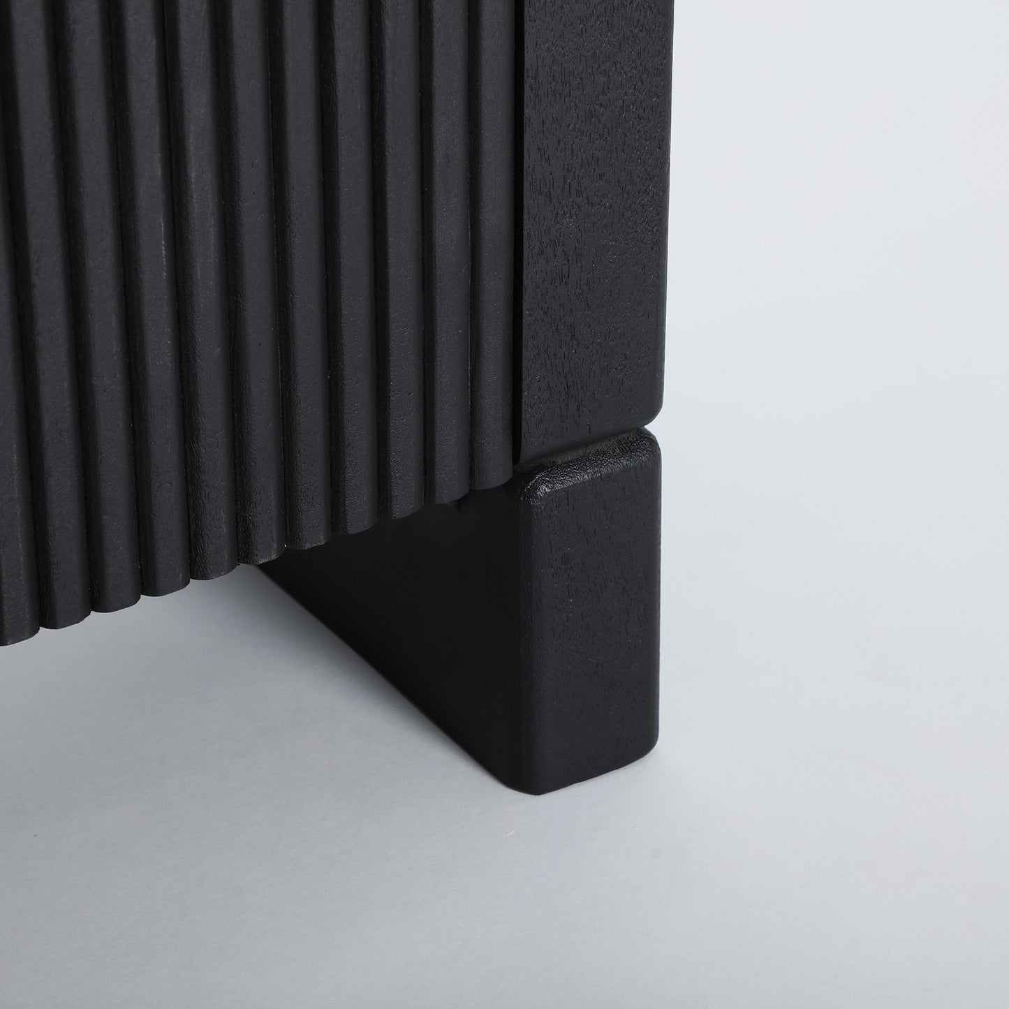 NOX TV STAND