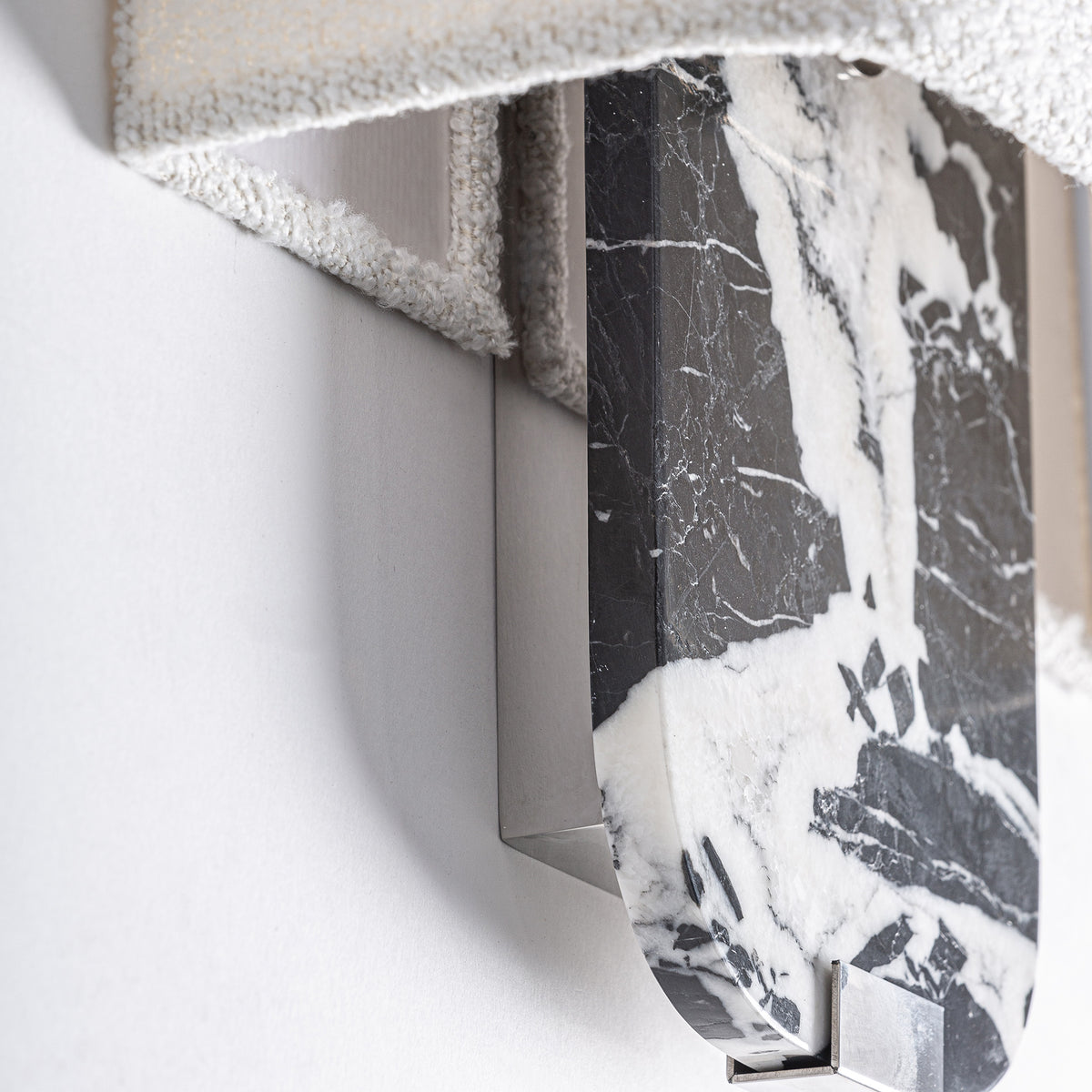 NAILHAC WALL LAMP
