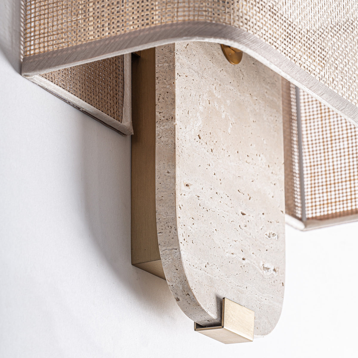 ABSCO WALL LAMP