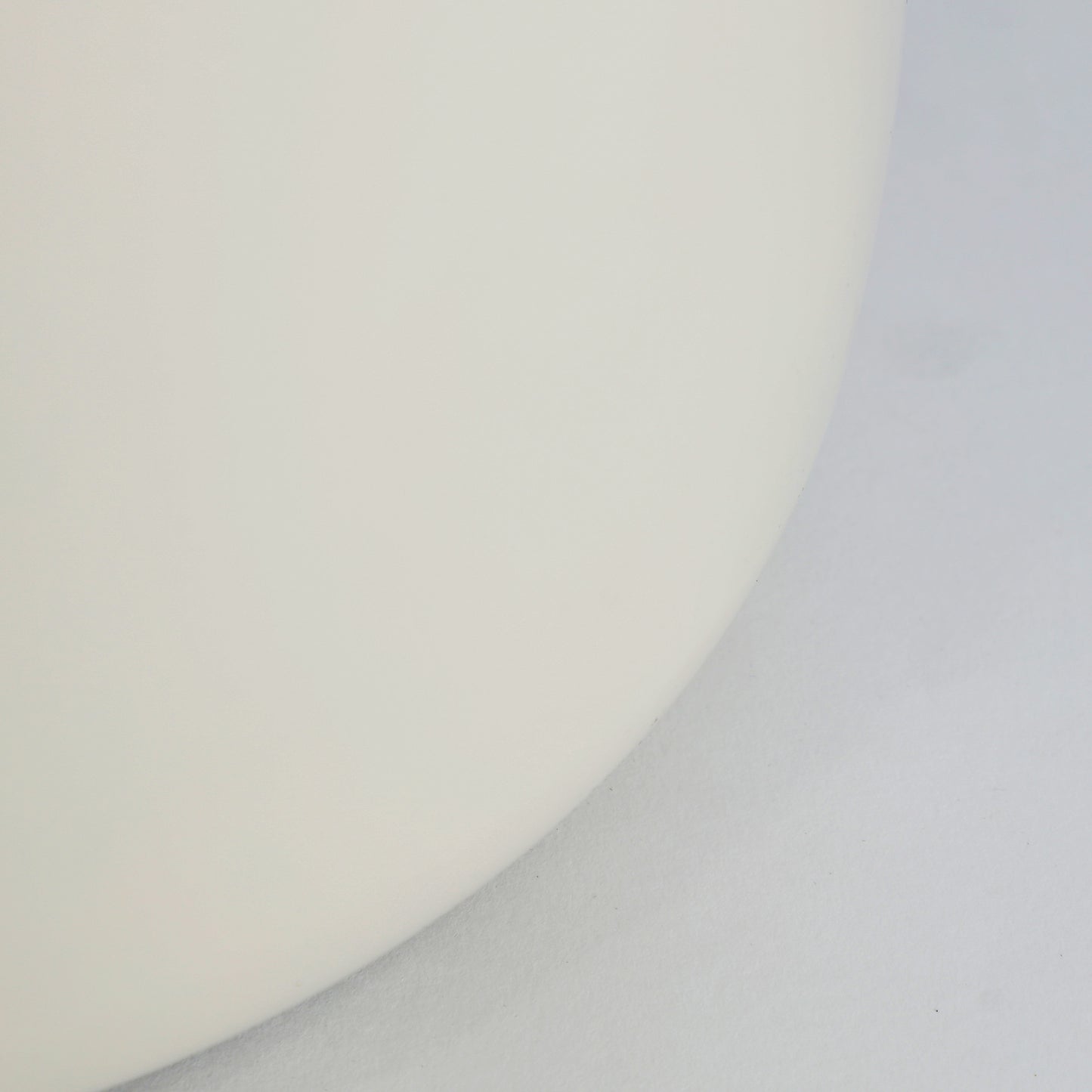 GREI SIDE TABLE