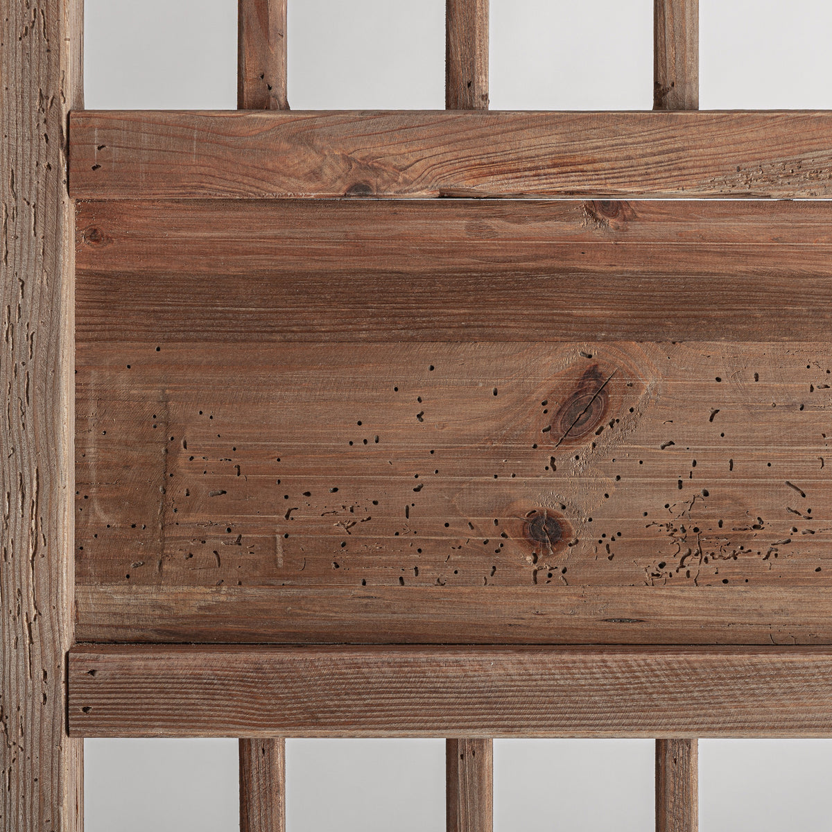 TRUEL WALL ART