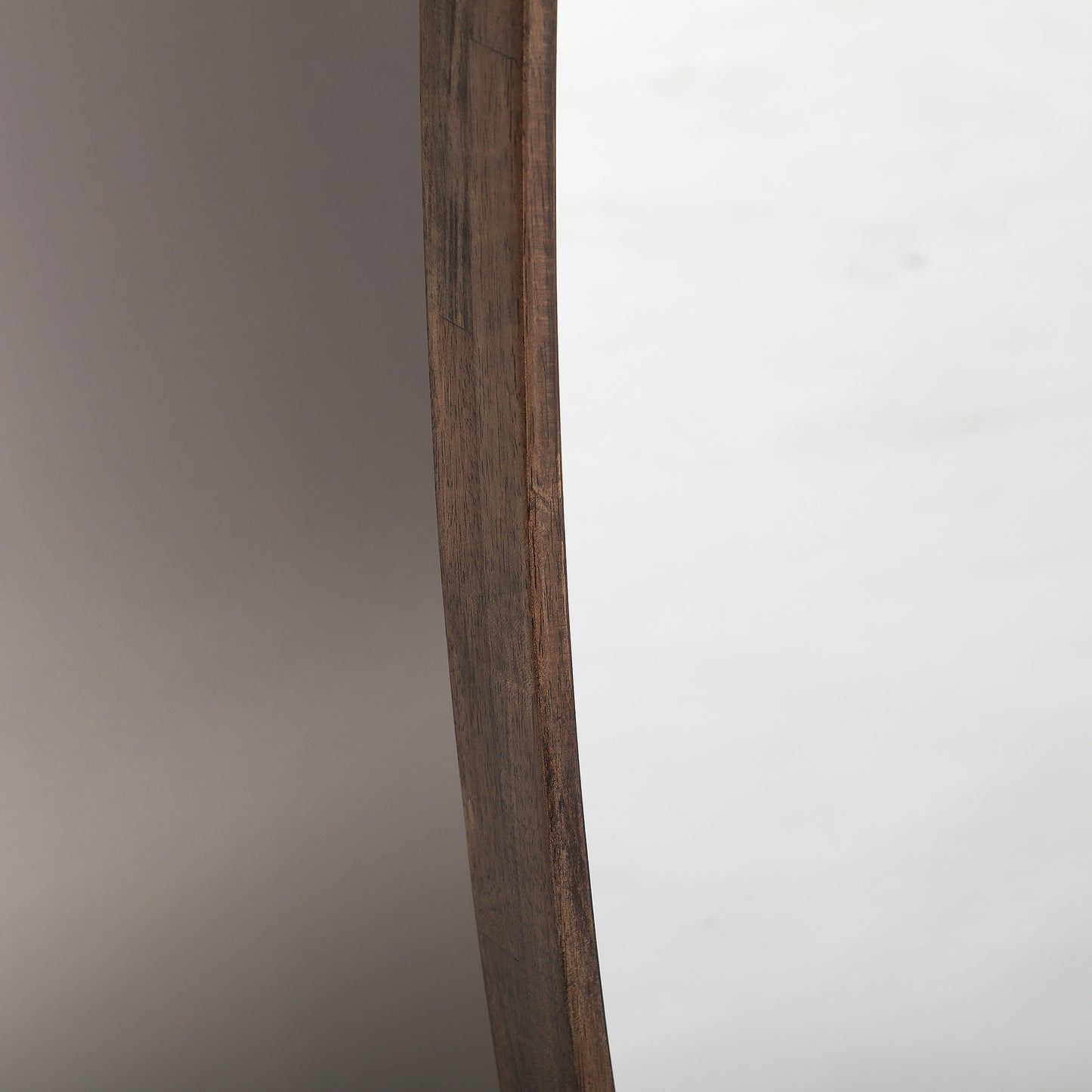 GIOTTO MIRROR