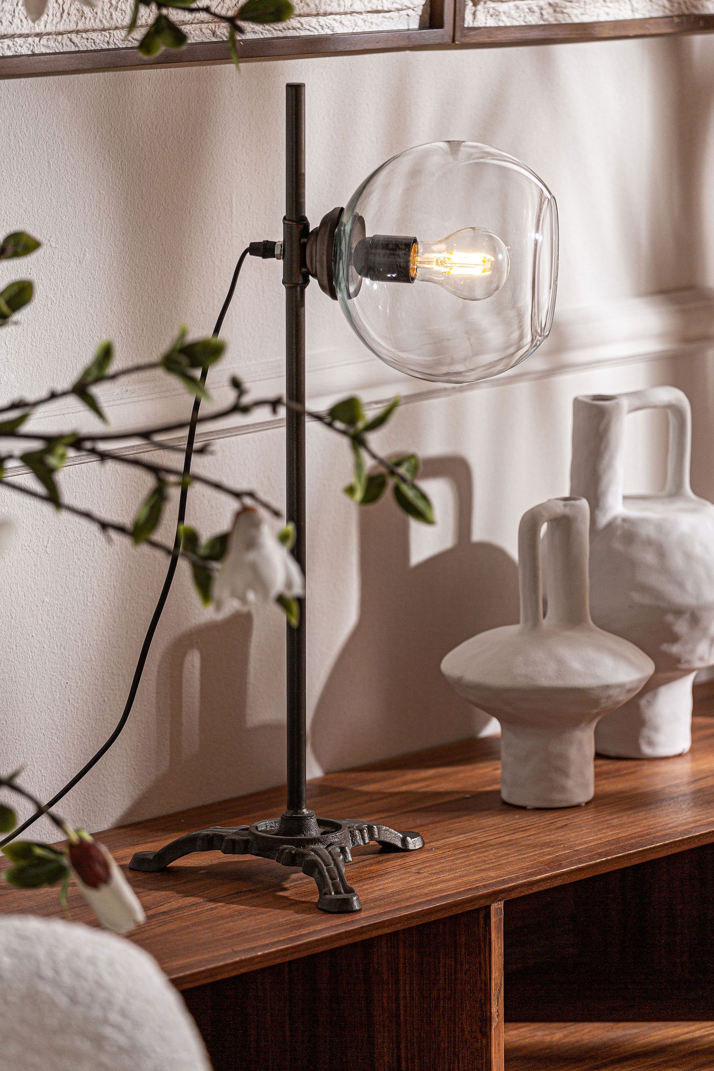 FLESSIE TABLE LAMP
