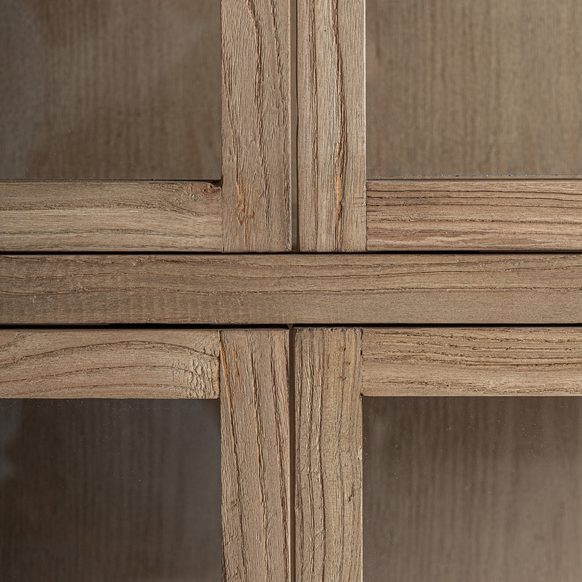 BERN MODULAR DISPLAY CABINET