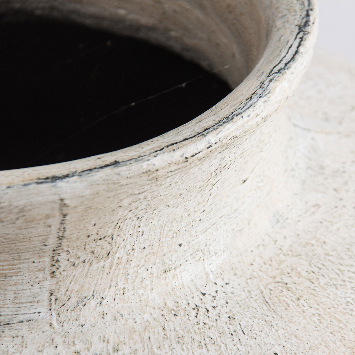 ARTEMISA-VASE