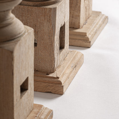 DIF CANDLE HOLDER