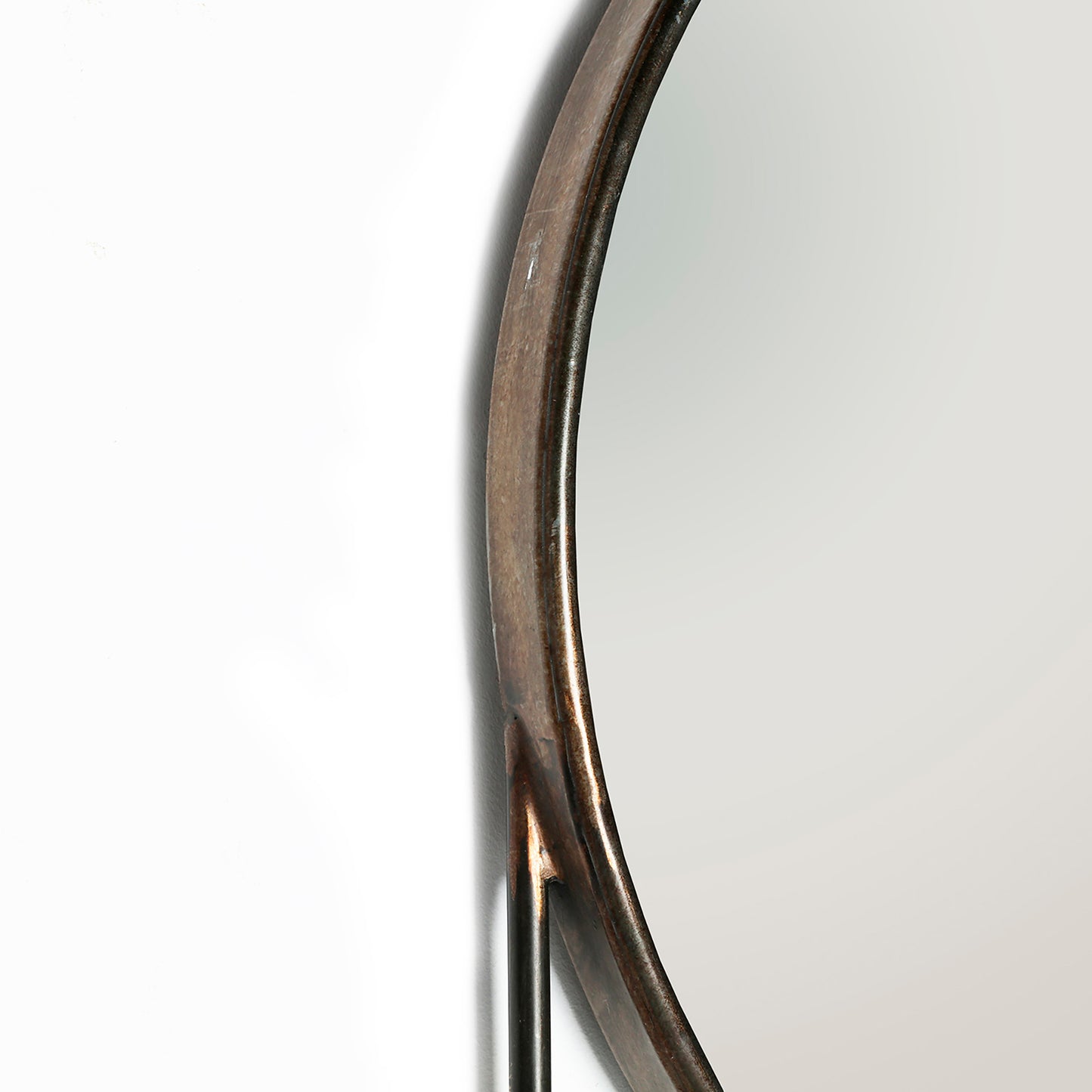 VISCHE MIRROR