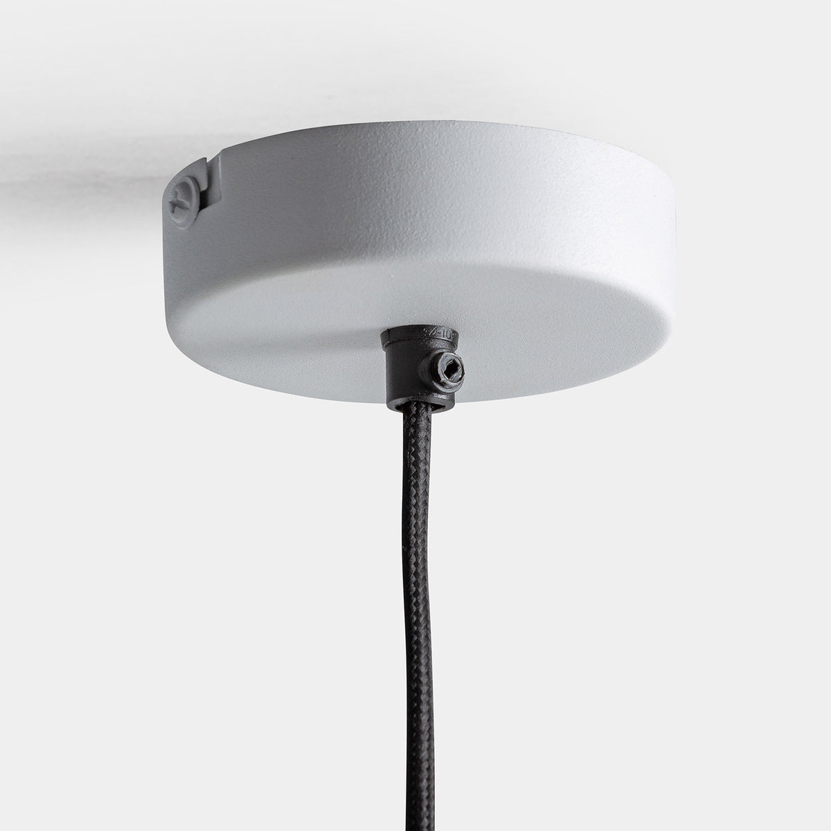 LUPSTEIN CEILING LAMP
