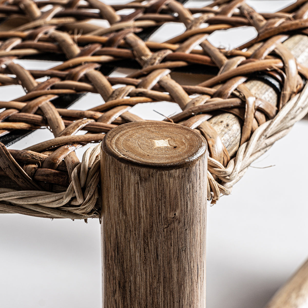 LUBAN ARMCHAIR