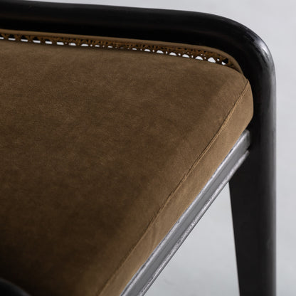 VELBURG CHAIR
