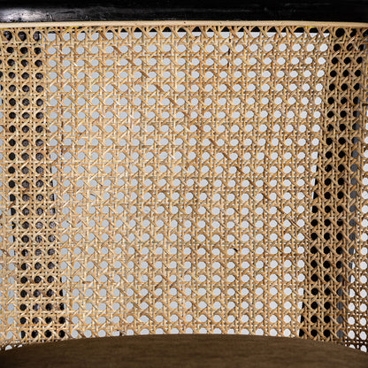 VELBURG CHAIR