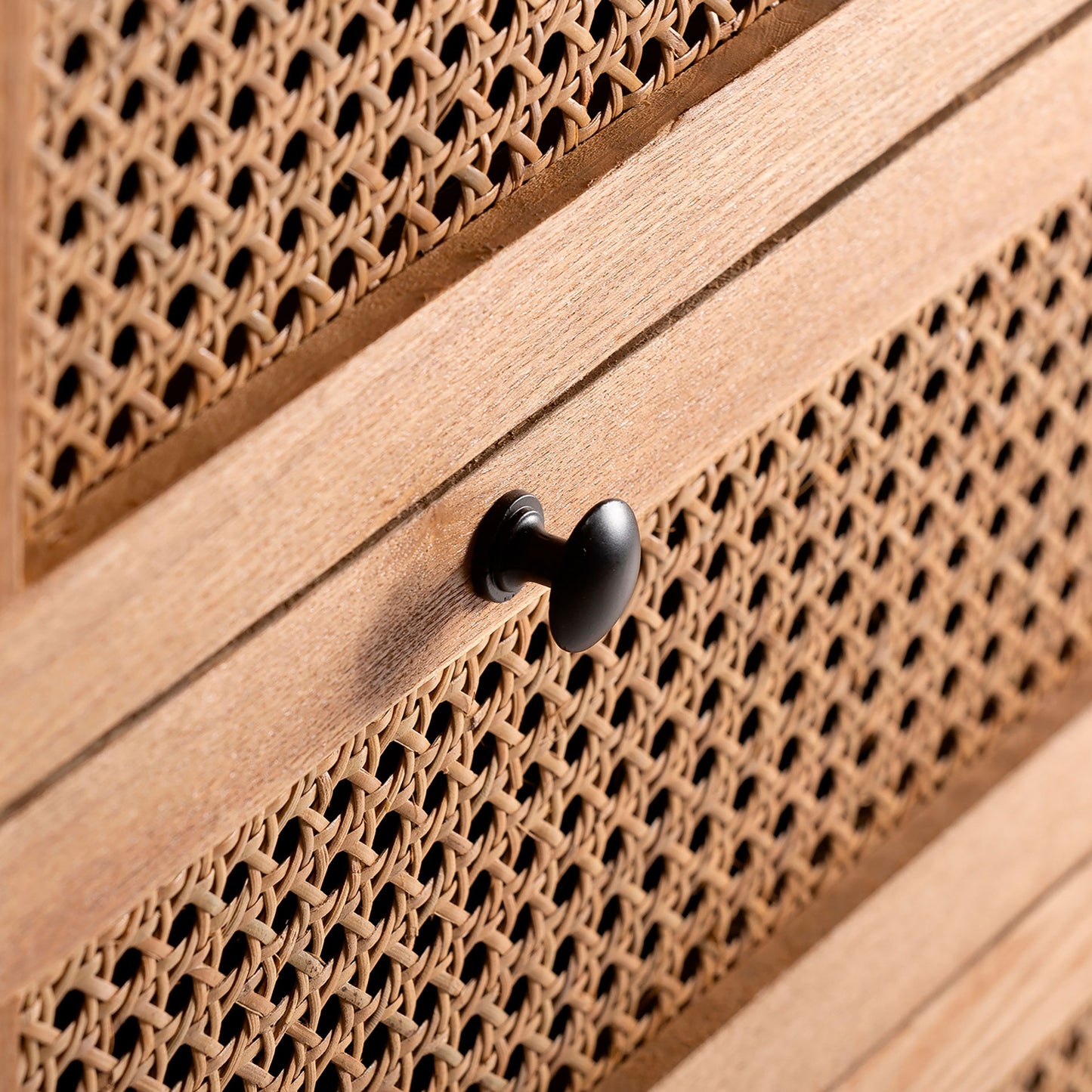 ZETEL CHEST OF DRAWERS