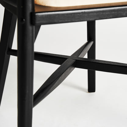NUCHIS ARMCHAIR