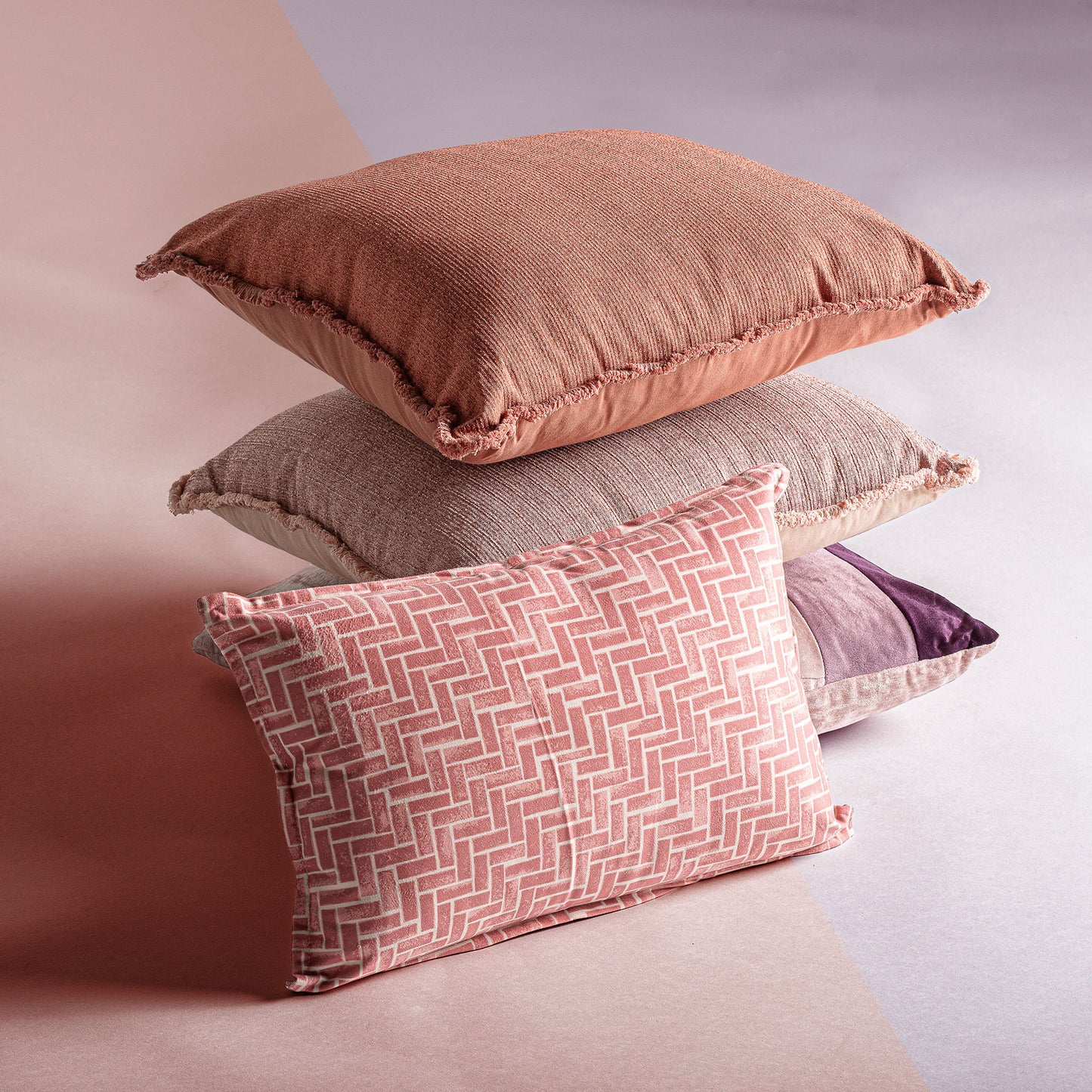 NELA CUSHION