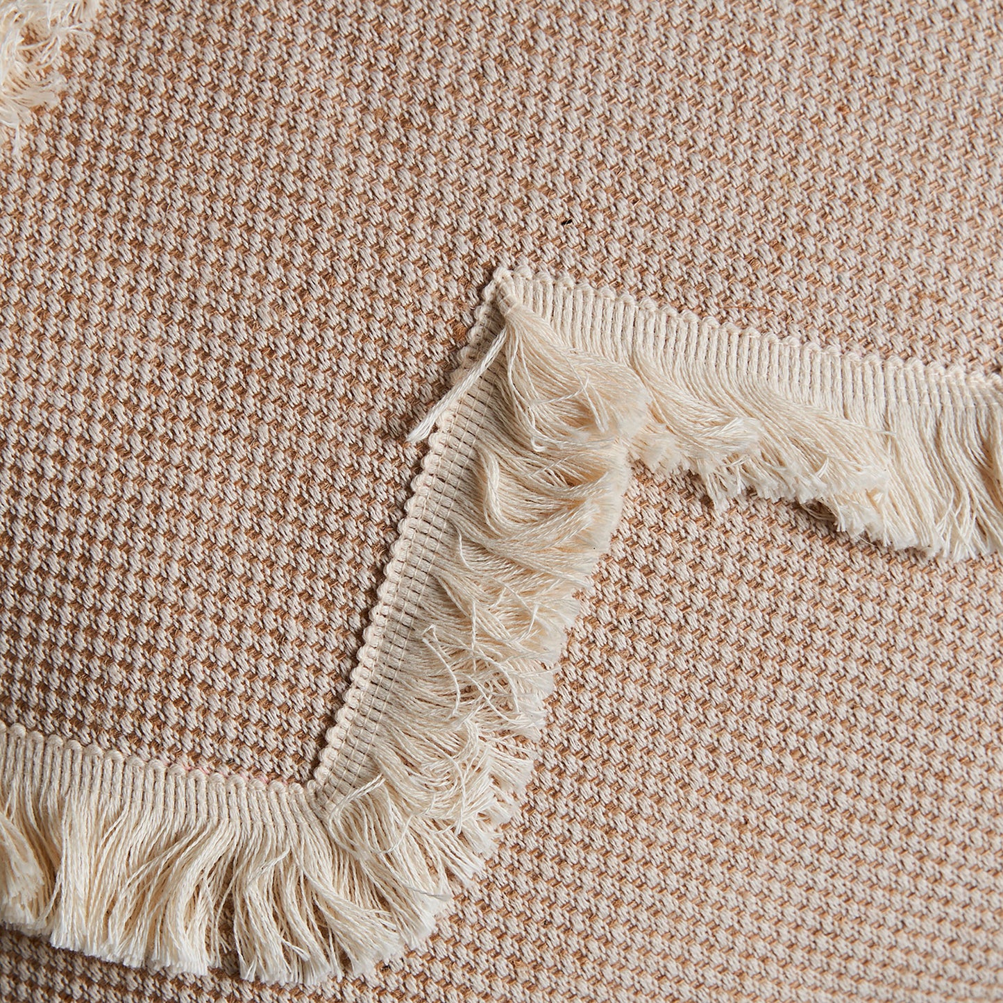 TEOSK CUSHION