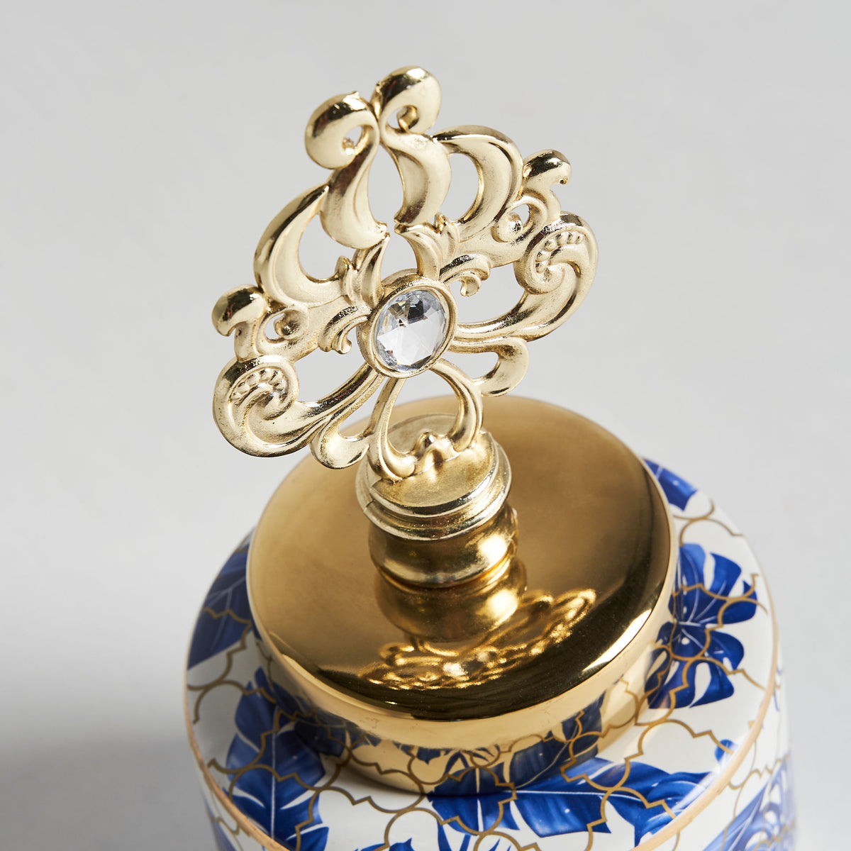 BEAR VASE