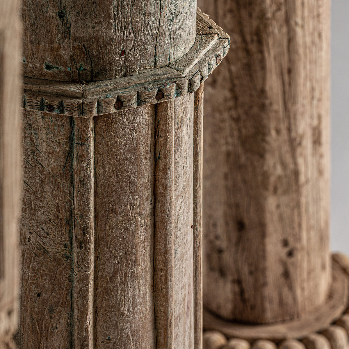 ASKALE COLUMN