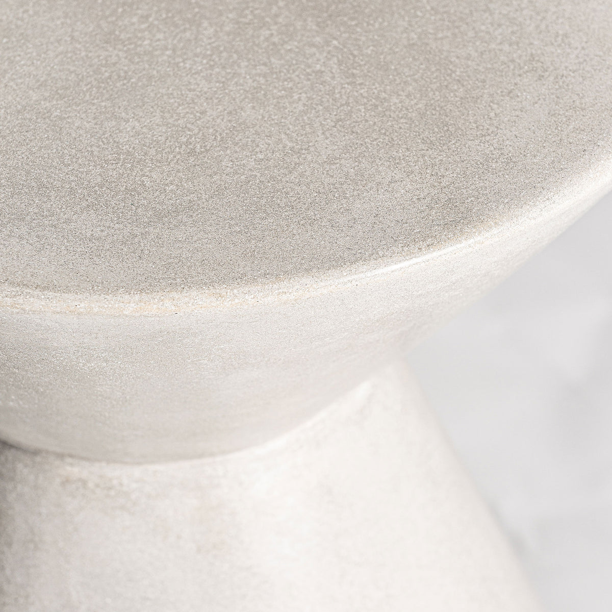 TELFS SIDE TABLE