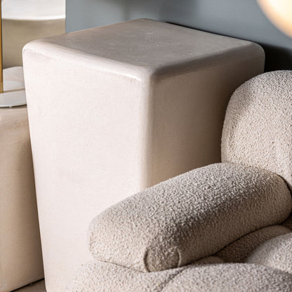 VASTO SIDE TABLE