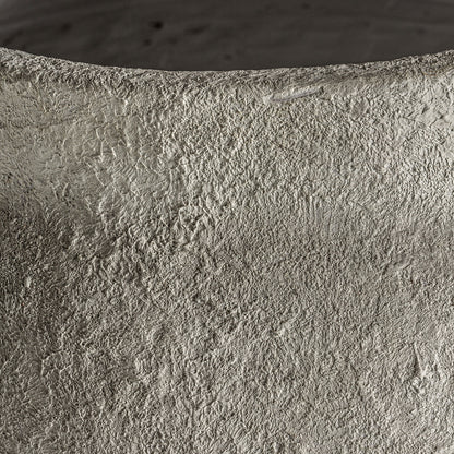 EGERAK-VASE