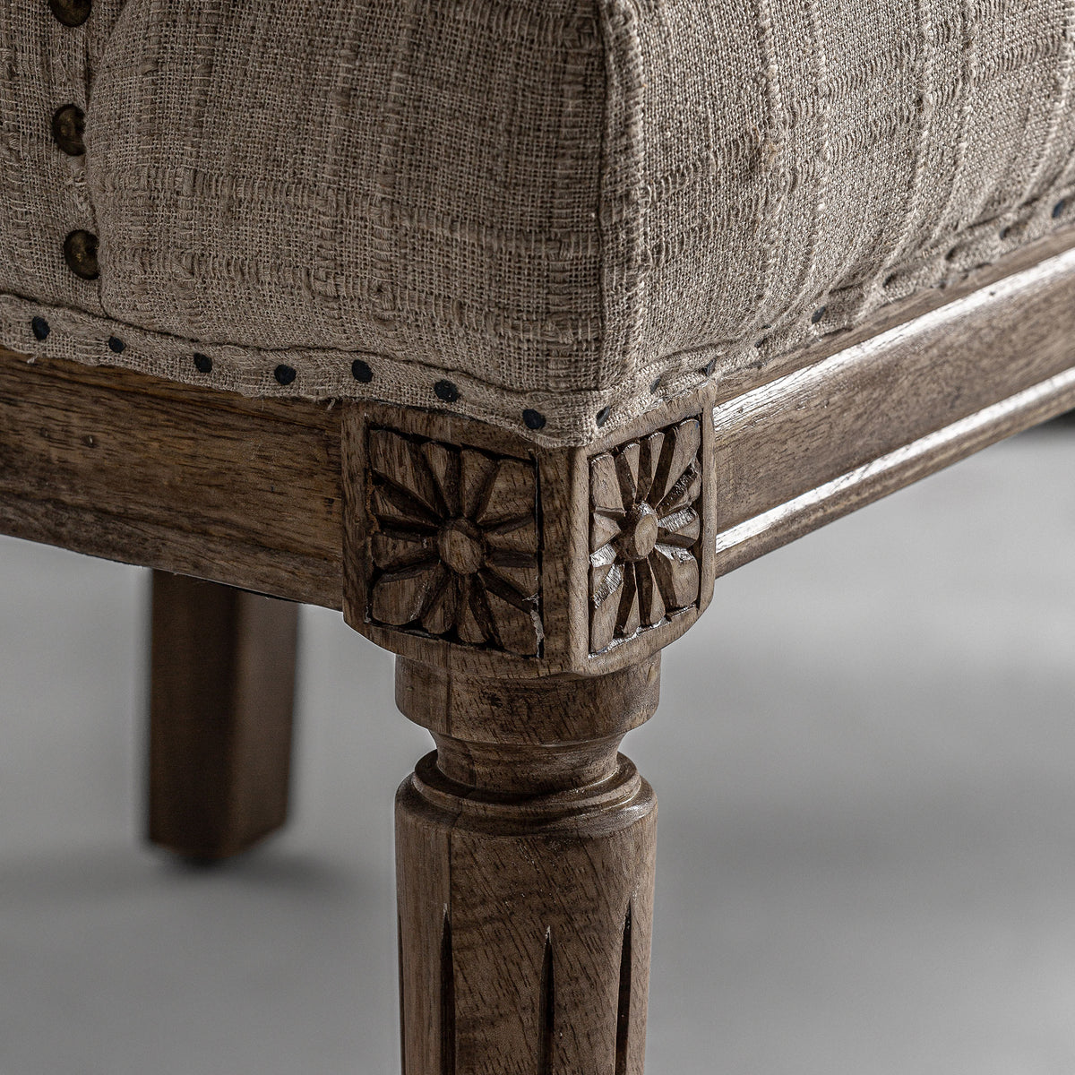 BAR HESTROFF SOFA