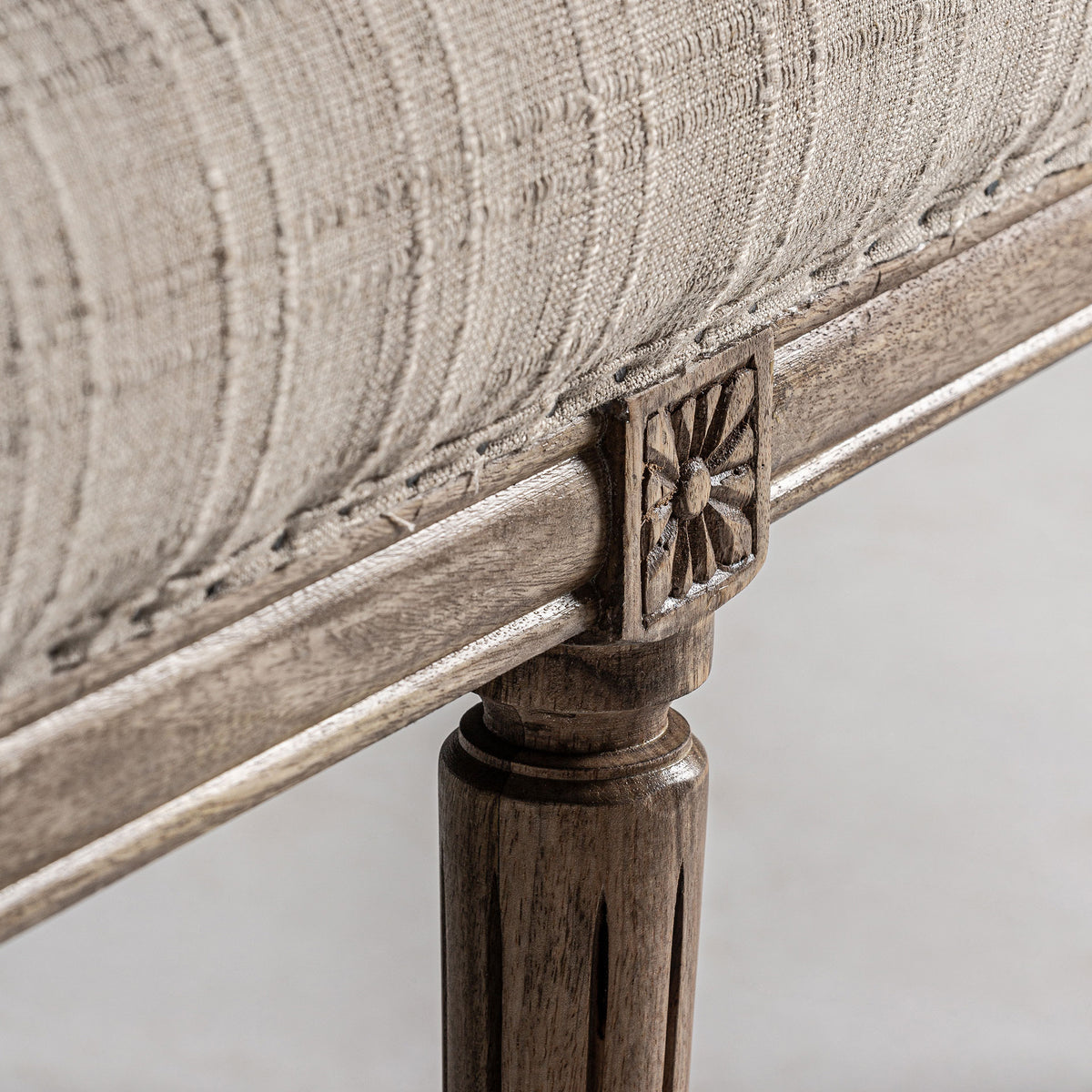 BAR HESTROFF SOFA