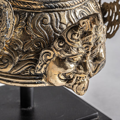 DECORATIVE FIGURE
