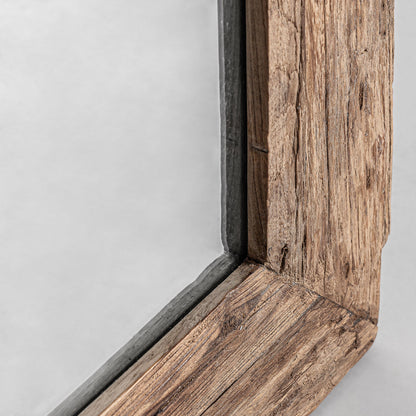 LUX MIRROR
