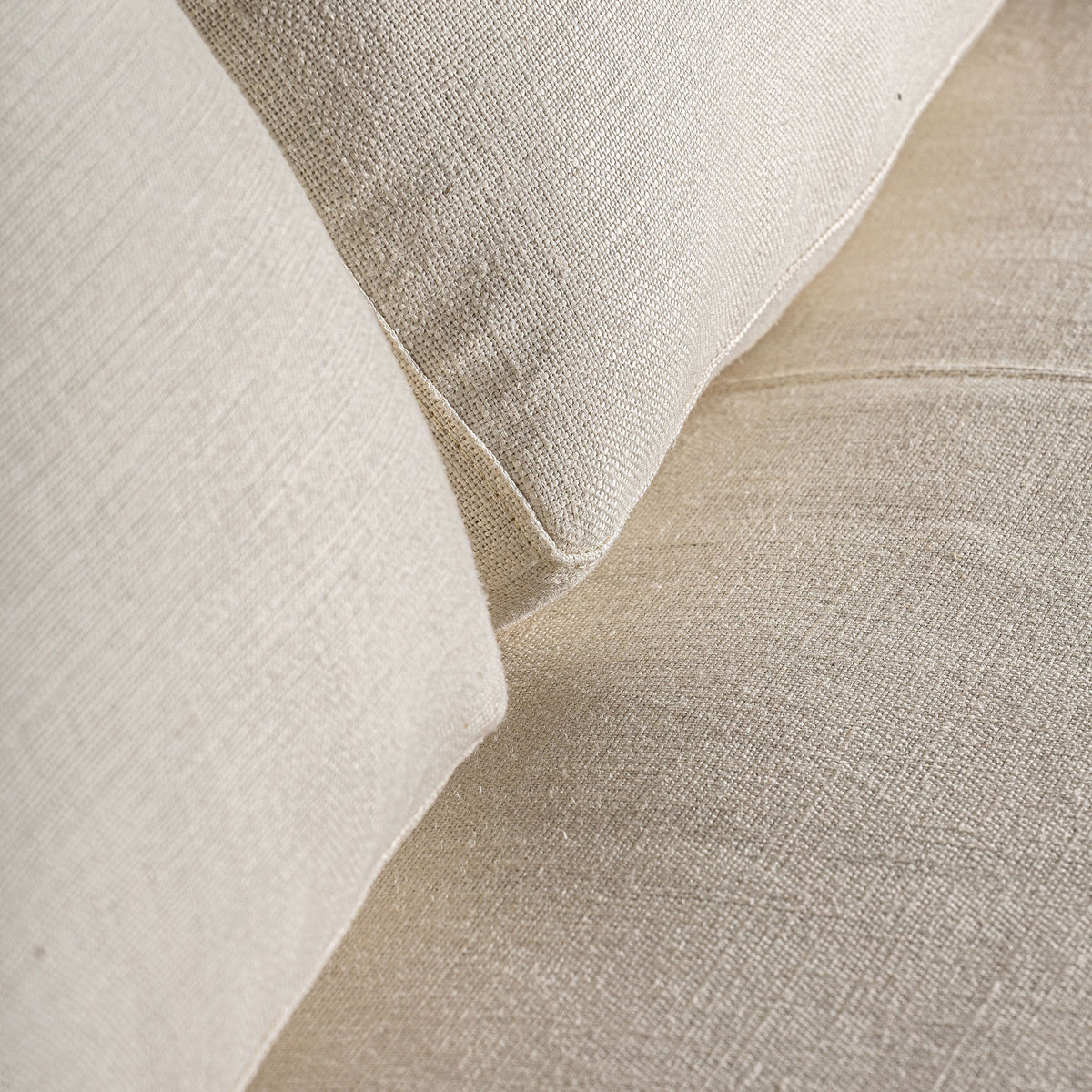 KEMENCE SOFA