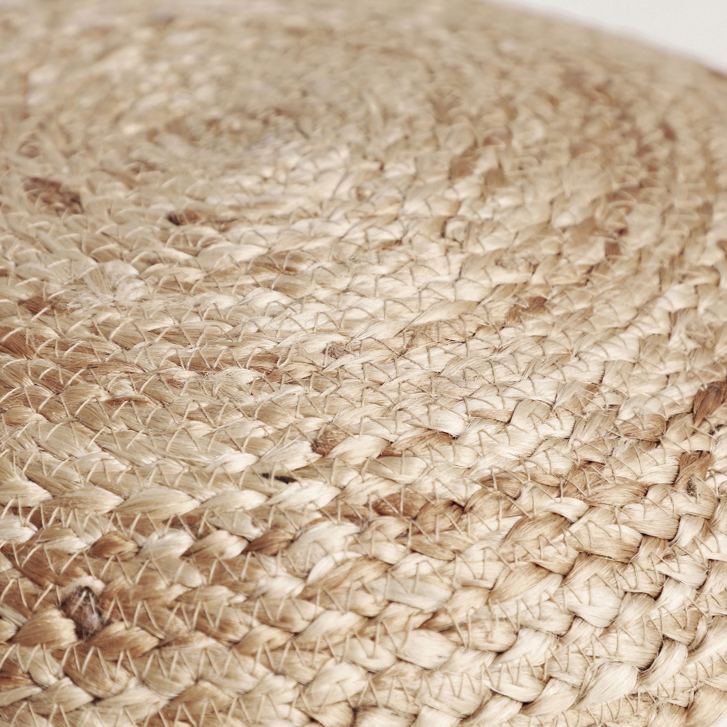 THIESI CUSHION