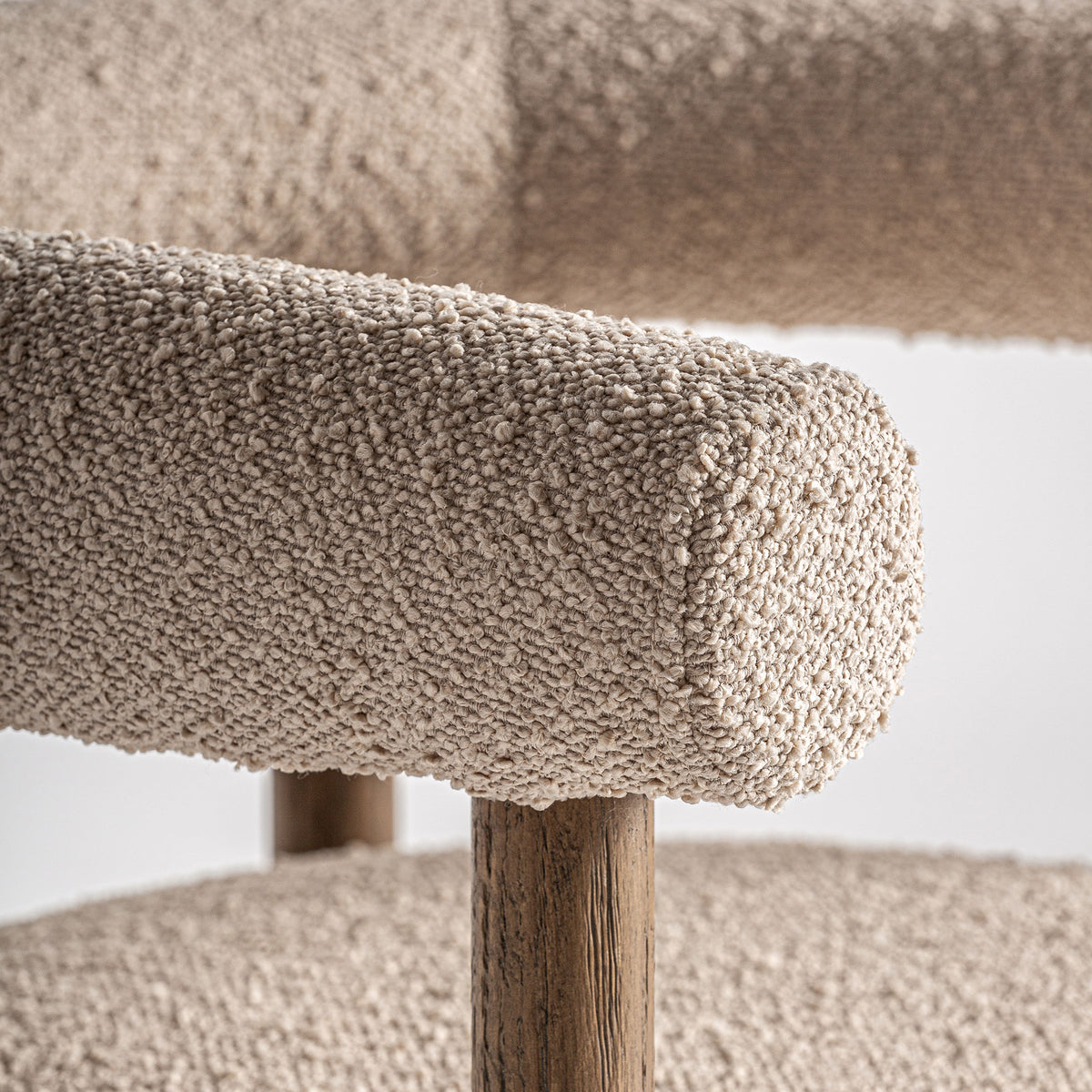 BULLAY CHAIR