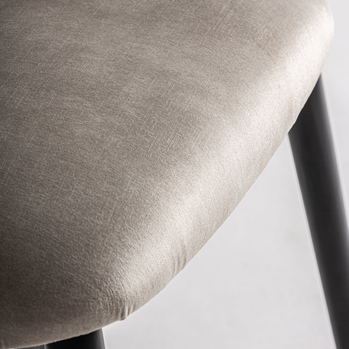 ERLEC CHAIR