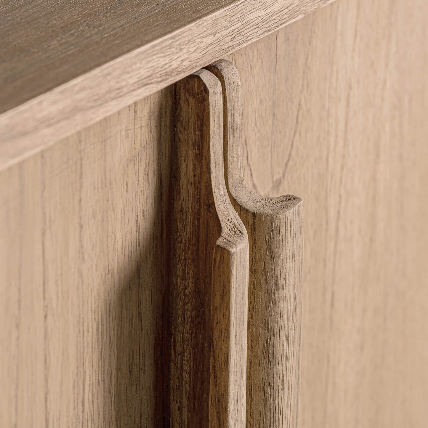 NYRY SIDEBOARD