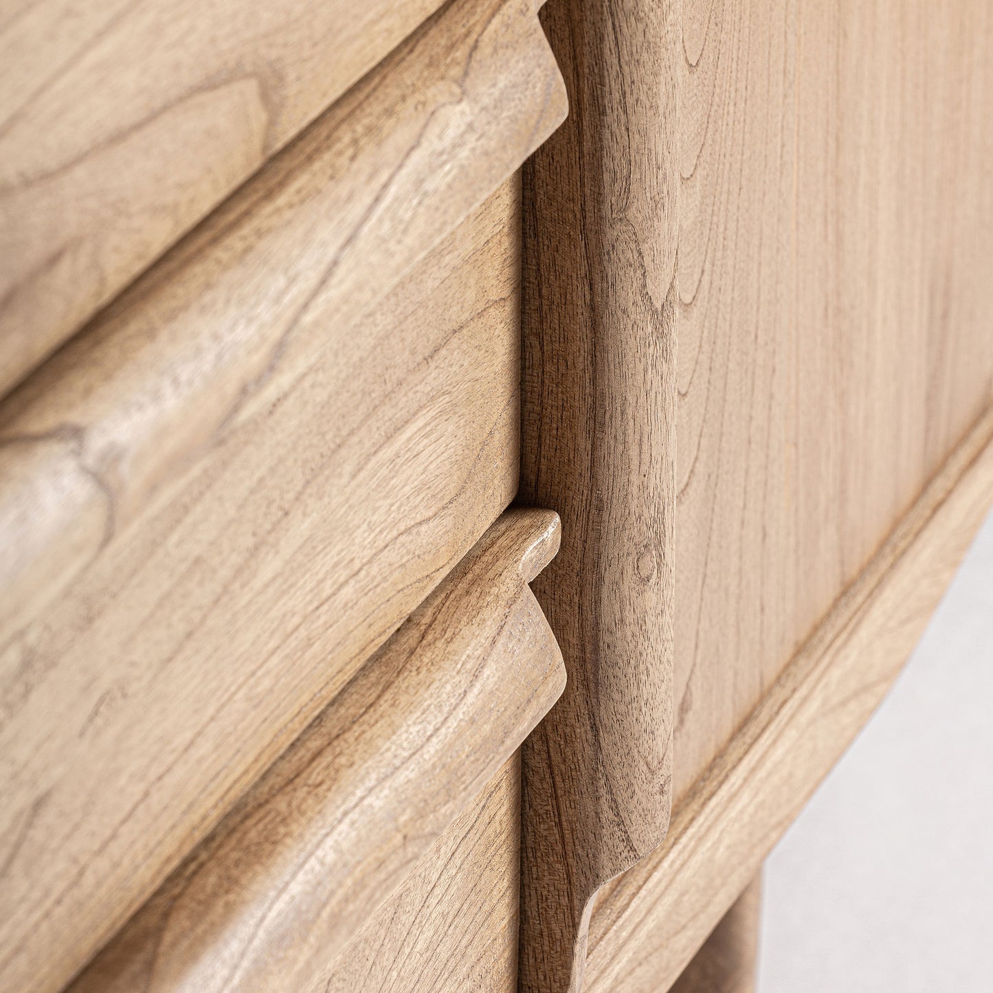 NYRY SIDEBOARD