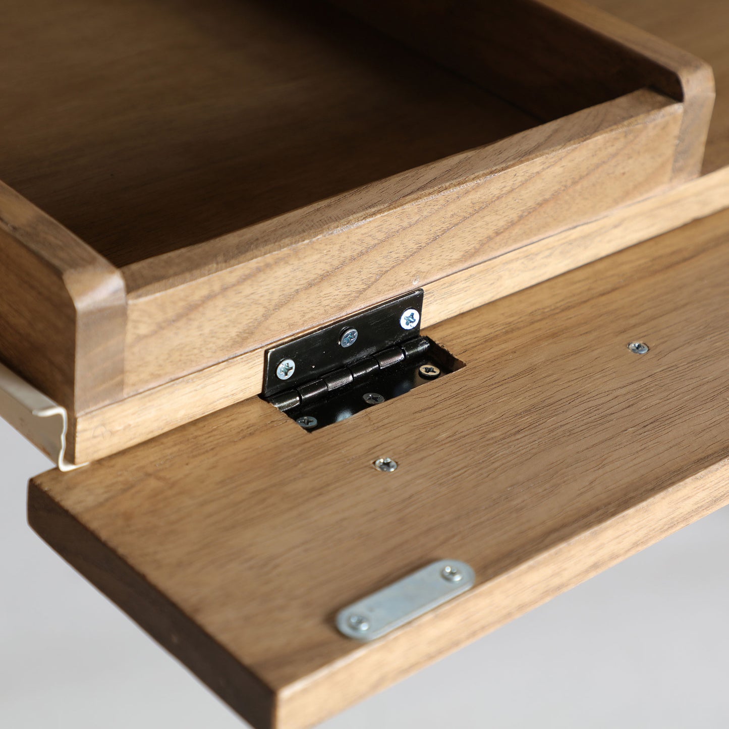 NYRY DESK