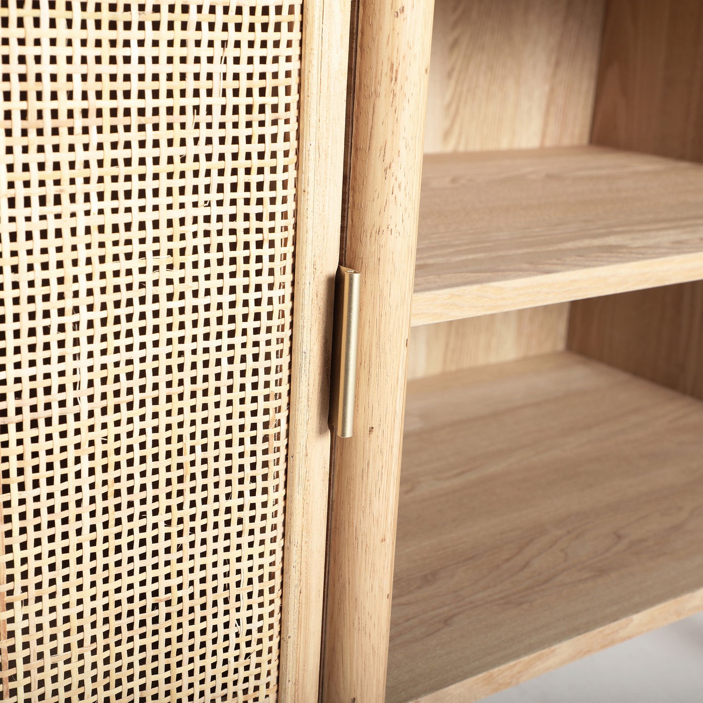 IKLA TV STAND