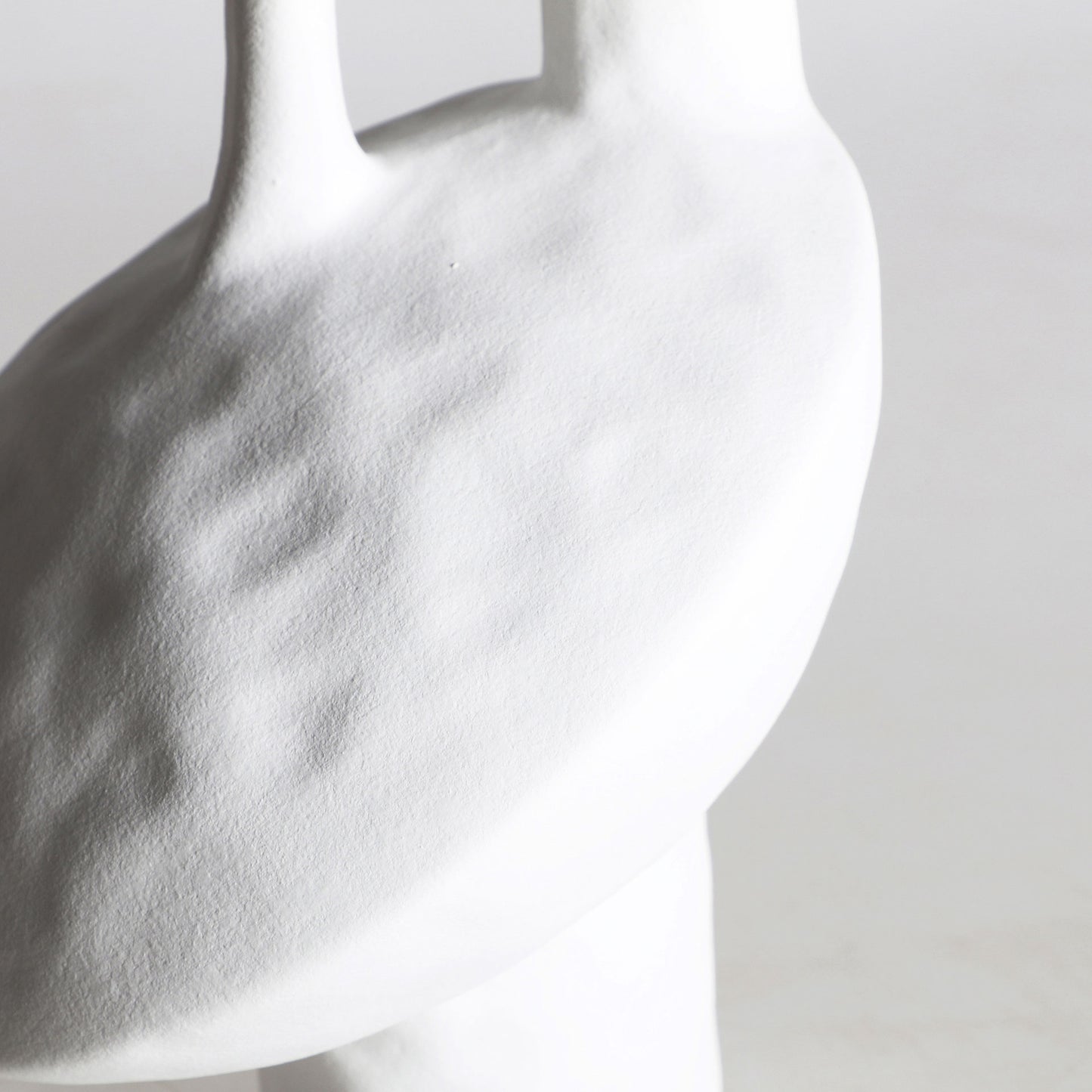 BLECK VASE