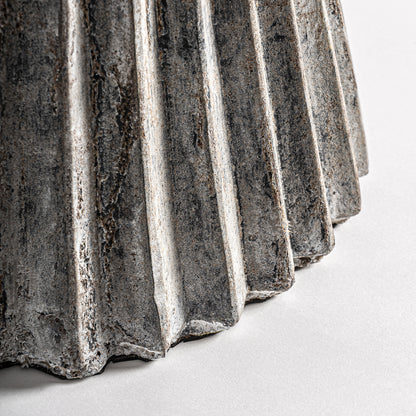 PLISSÉ STONE PLANT POT