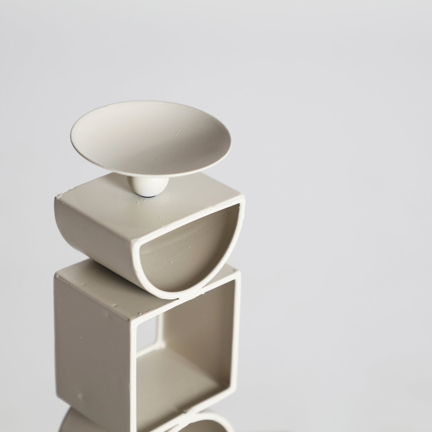 GREYLE CANDLE HOLDER