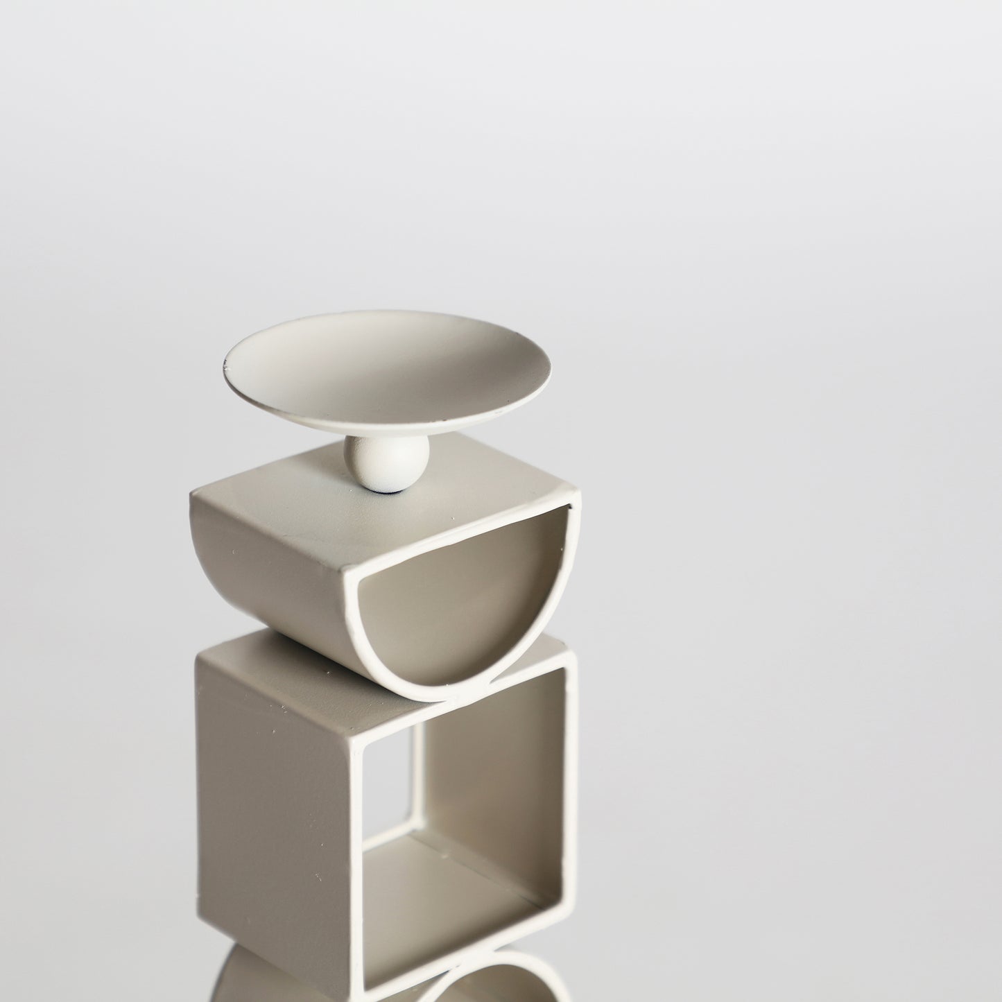 GREYLE CANDLE HOLDER