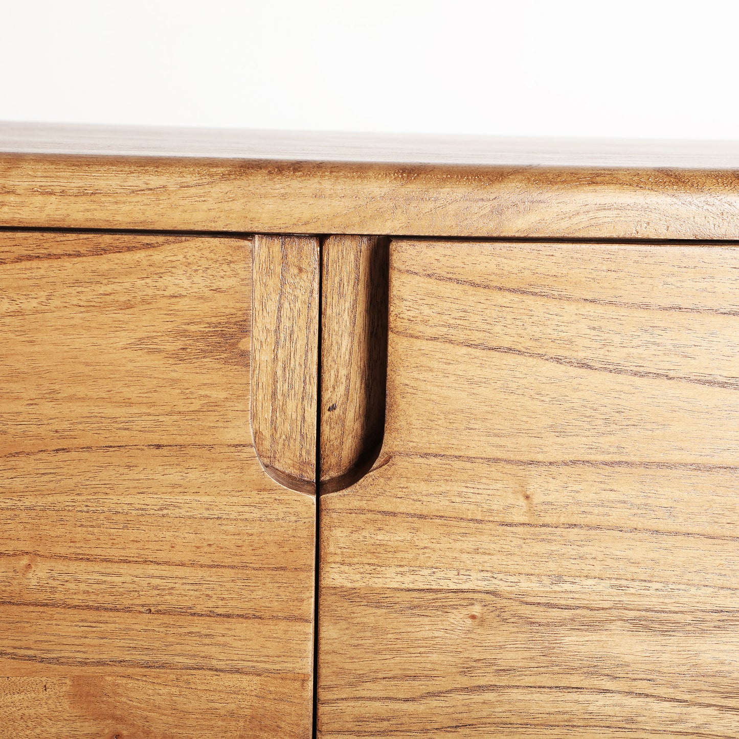 SLOUGH TV STAND