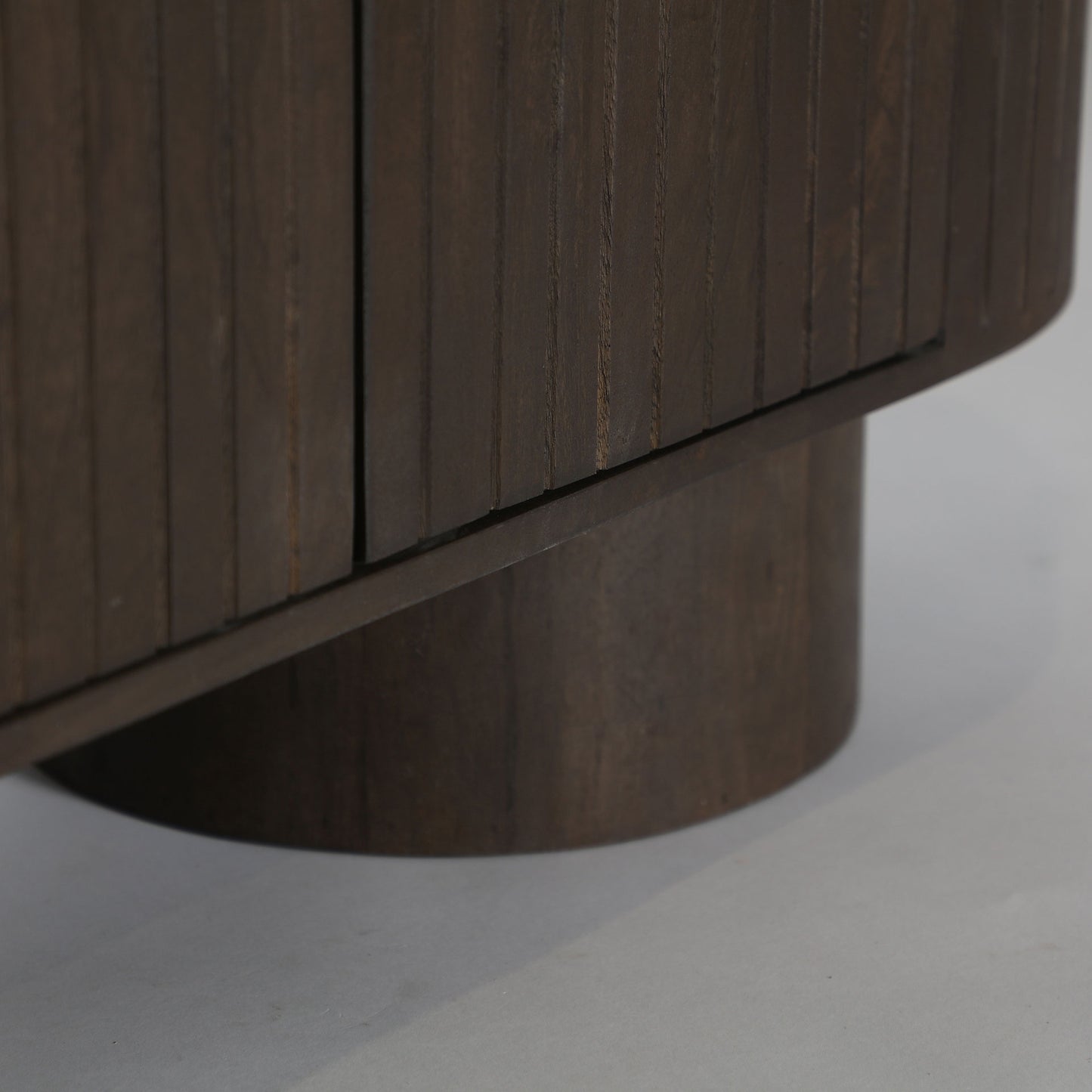 KOLGA SIDEBOARD